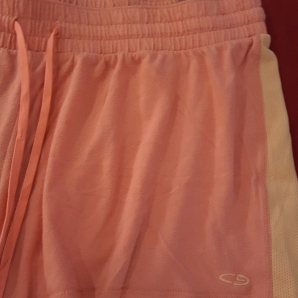 Champion Shorts - Picture 4 of 4